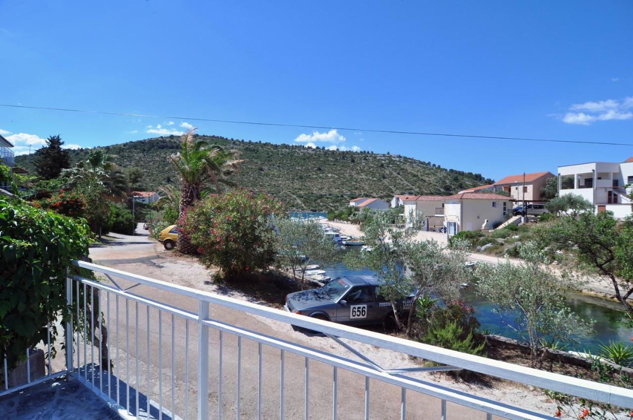 Apartments By The Sea Stupin Celine, Rogoznica - 2096 Luaran gambar